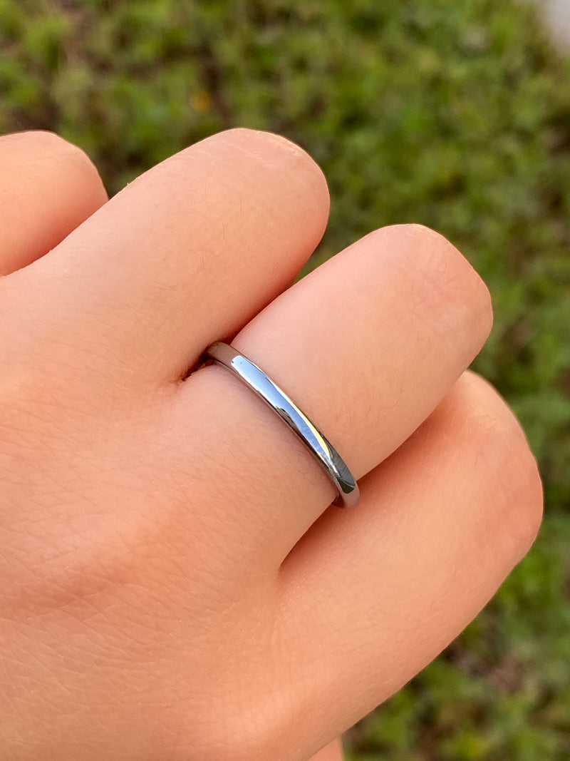 Anillo Plateado Liso 2 mm