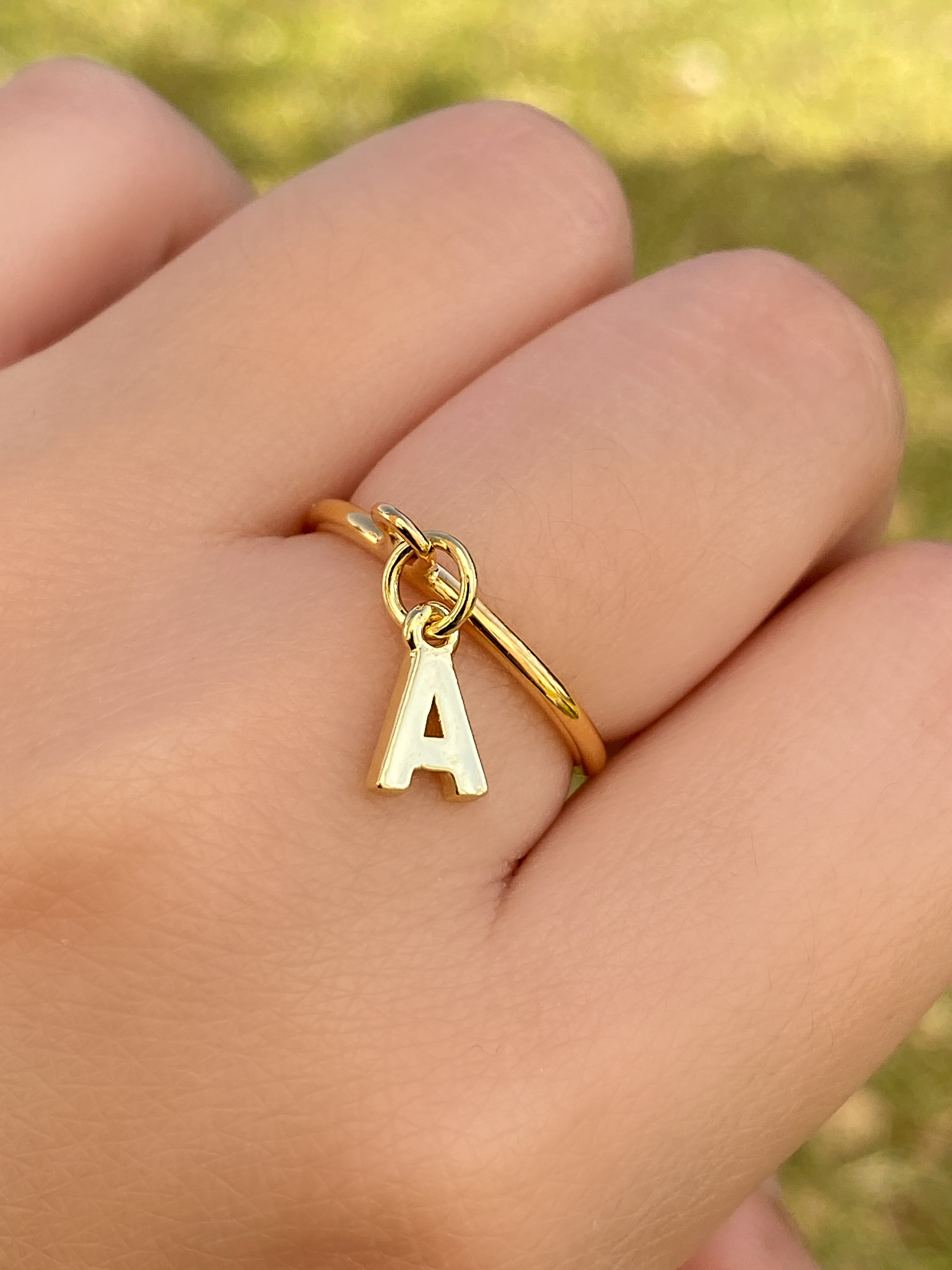 Anillo Inicial Dorada