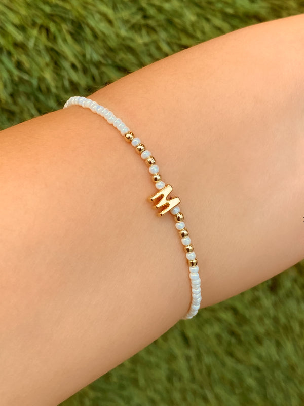 Pulsera Chaquiras Blanca con Inicial